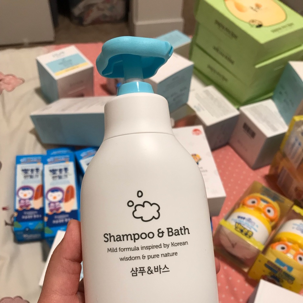 Goongbe baby shampoo & body